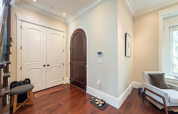 3149 W 28th Avenue MacKenzie Heights