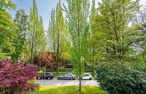 2933 W 42nd Avenue Kerrisdale