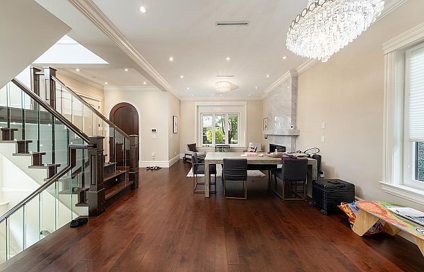 3149 W 28th Avenue MacKenzie Heights