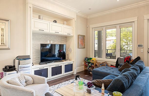 3149 W 28th Avenue MacKenzie Heights