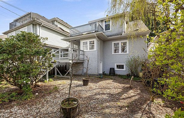 2039 Creelman Avenue Kitsilano