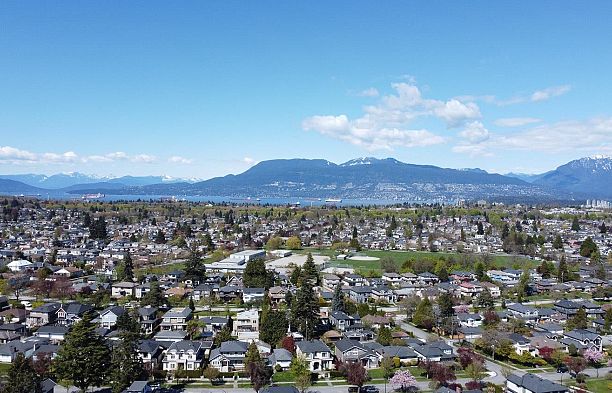 2471 Edgar Crescent Quilchena