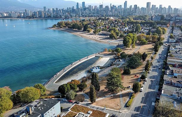 320 2890 Point Grey Road Kitsilano