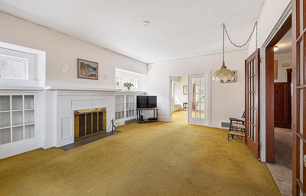 2039 Creelman Avenue Kitsilano