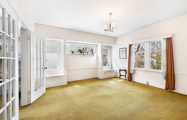 2039 Creelman Avenue Kitsilano