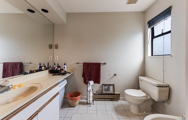 1215 W 67th Avenue Marpole