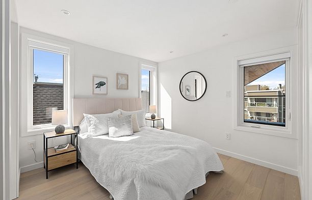 679 W 18th Avenue Cambie