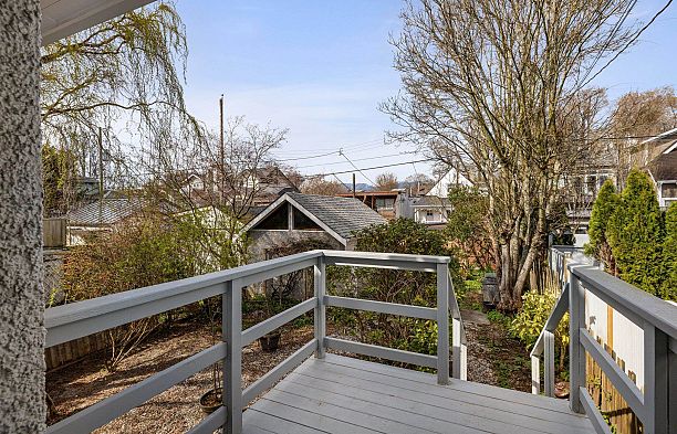 2039 Creelman Avenue Kitsilano