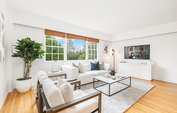 320 2890 Point Grey Road Kitsilano