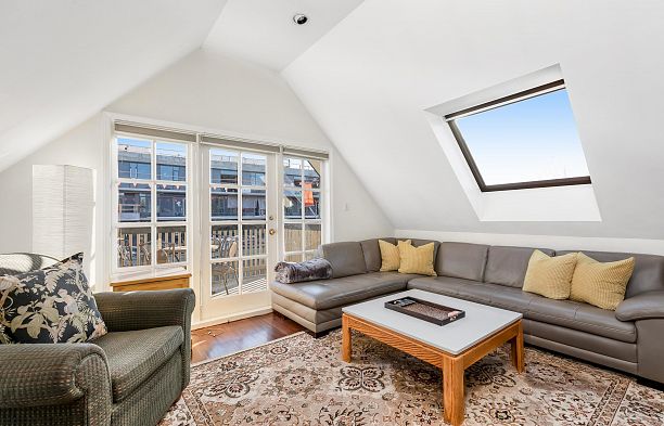 2814 W 3rd Avenue Kitsilano
