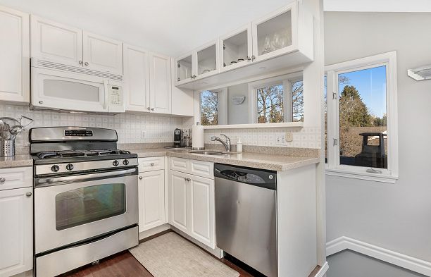 2814 W 3rd Avenue Kitsilano