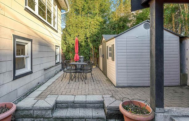 2814 W 3rd Avenue Kitsilano