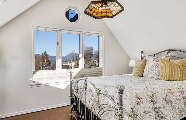 2814 W 3rd Avenue Kitsilano