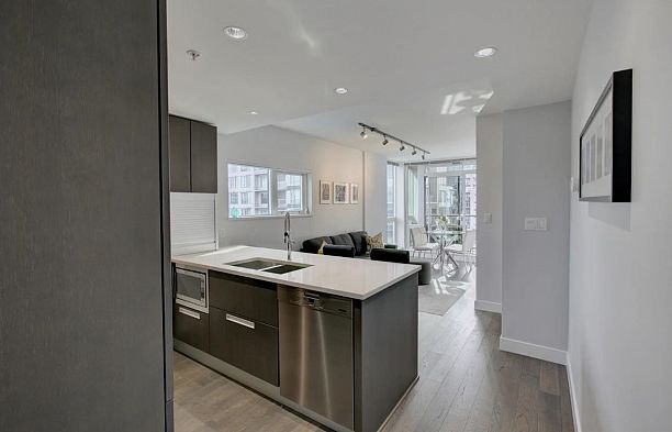 610 288 W 1st Avenue False Creek