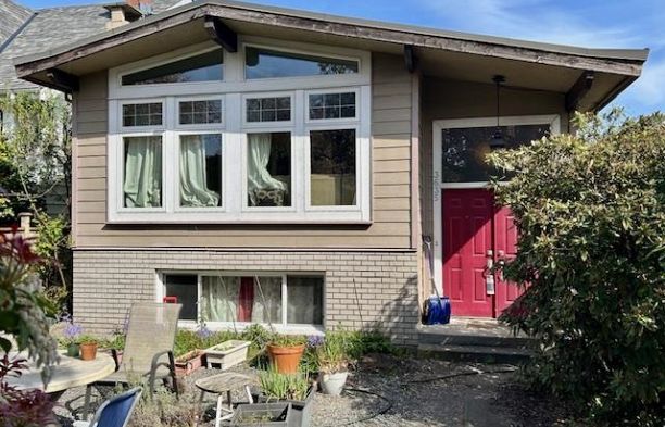 3635 W 18th Avenue Dunbar