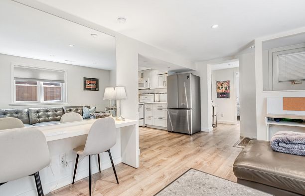 2814 W 3rd Avenue Kitsilano