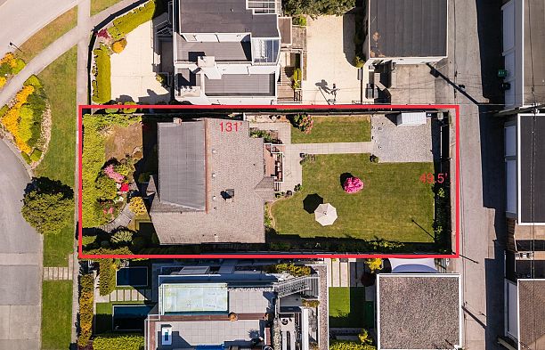2912 W 27th Avenue MacKenzie Heights