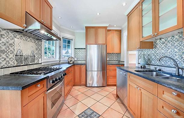7708 Heather Street Marpole