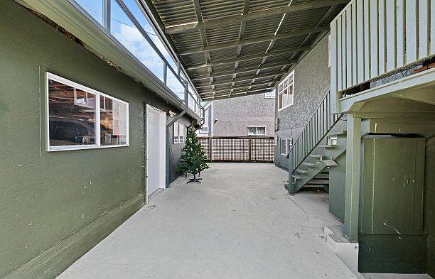 3099 W 6th Avenue Kitsilano