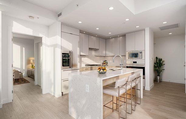 503 7638 Cambie Street Marpole
