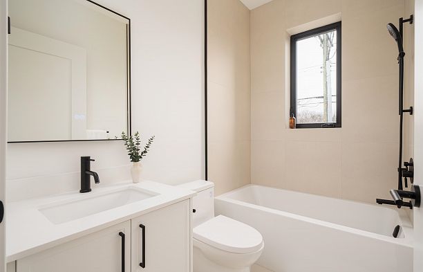 850 W 64th Avenue Marpole