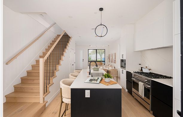 850 W 64th Avenue Marpole