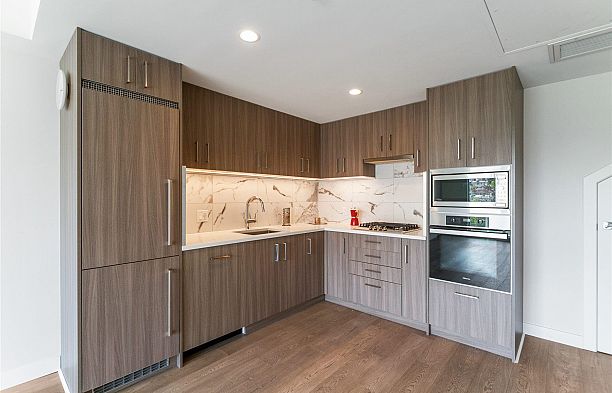 403 528 W King Edward Avenue Cambie