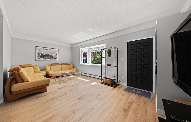 3099 W 6th Avenue Kitsilano