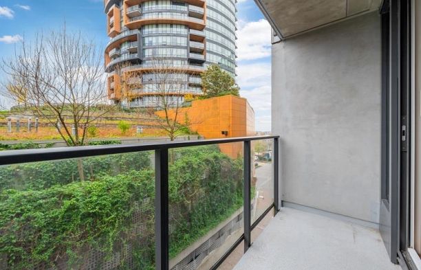 612 8488 Cornish Street S.W. Marine