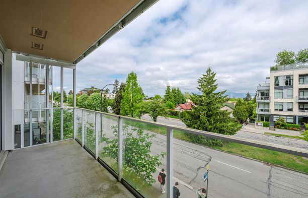 209 528 W King Edward Avenue Cambie