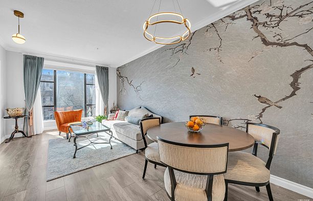 311 2175 Salal Drive Kitsilano