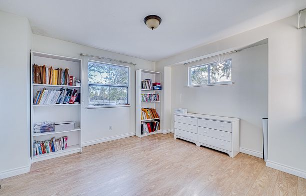 3657 W 29th Avenue Dunbar