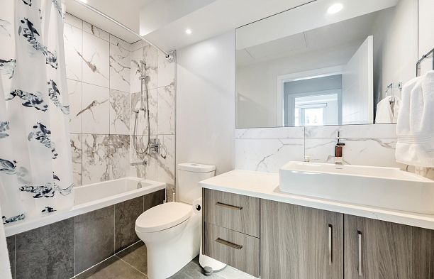 209 528 W King Edward Avenue Cambie