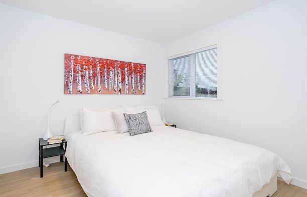 102 8690 Montcalm Street Marpole
