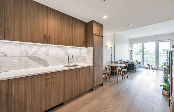 209 528 W King Edward Avenue Cambie