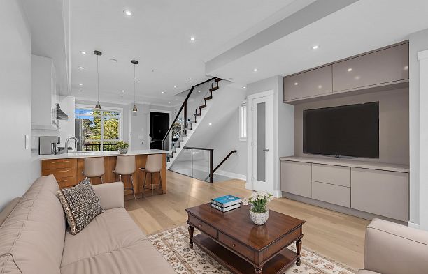 1956 W 5th Avenue Kitsilano