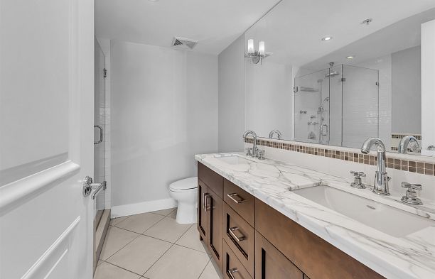 1956 W 5th Avenue Kitsilano