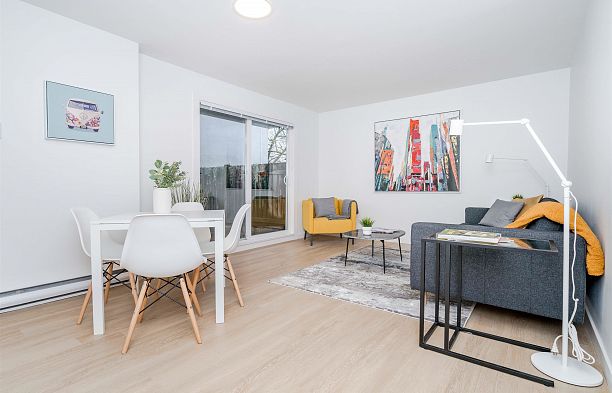 102 8690 Montcalm Street Marpole