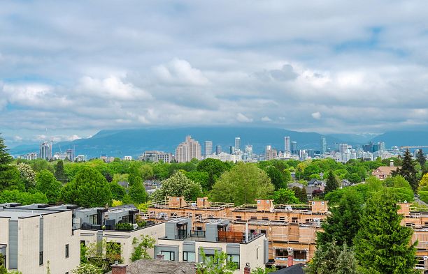 209 528 W King Edward Avenue Cambie
