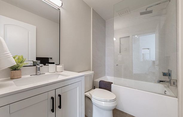 1876 W 11th Avenue Kitsilano