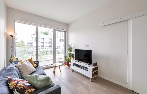 209 528 W King Edward Avenue Cambie