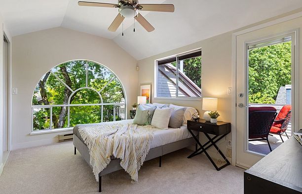 1876 W 11th Avenue Kitsilano