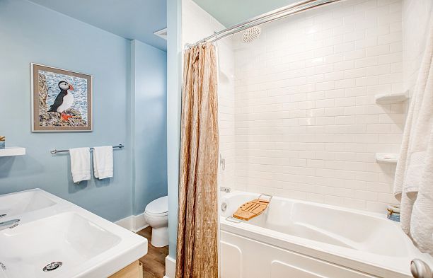 1353 Maple Street Kitsilano