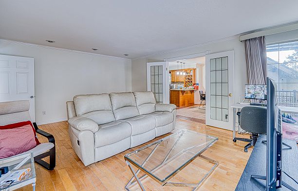 3657 W 29th Avenue Dunbar