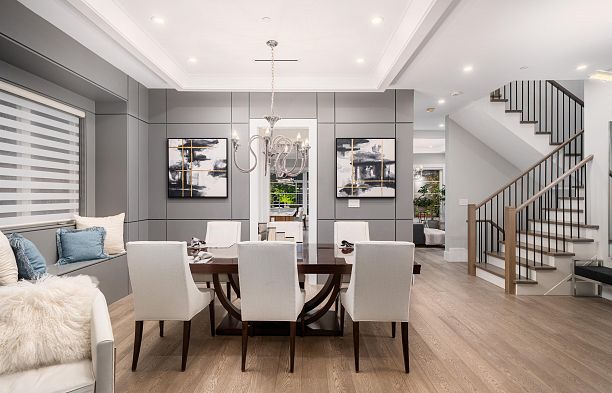 2820 W 32nd Avenue MacKenzie Heights