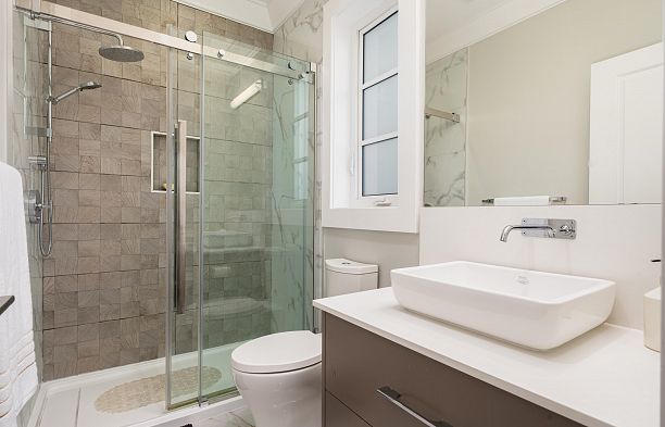 2820 W 32nd Avenue MacKenzie Heights