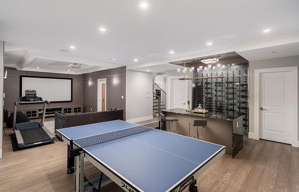2820 W 32nd Avenue MacKenzie Heights