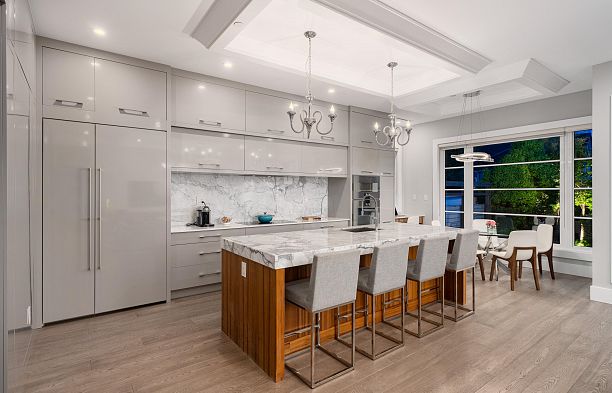 2820 W 32nd Avenue MacKenzie Heights
