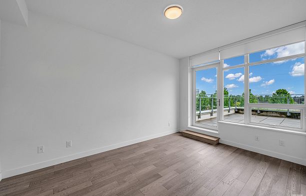 303 5077 Cambie Street Cambie