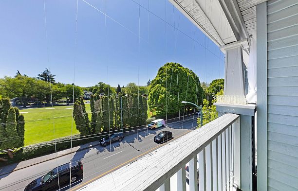 412 3333 W 4th Avenue Kitsilano
